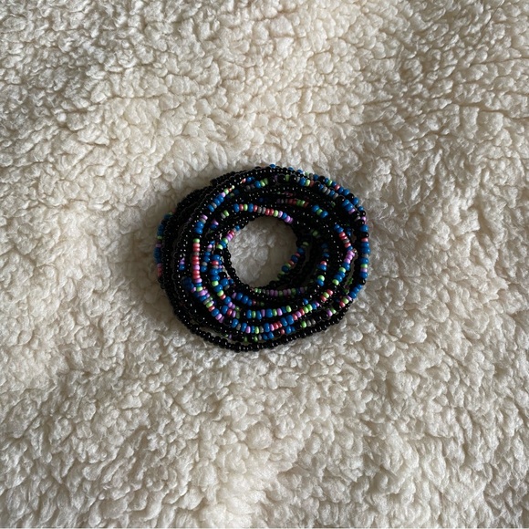 Me to We Bracelet - Picture 1 of 2